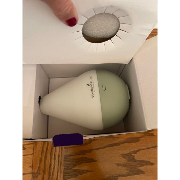 Young Living essential oil, ultrasonic diffuser - Picture 6 of 6